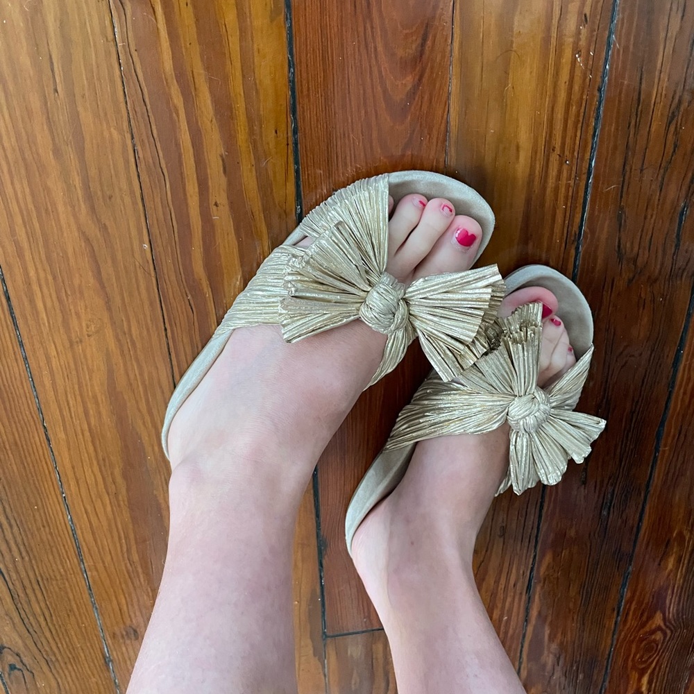 Loeffler Randall bow slides sz 7